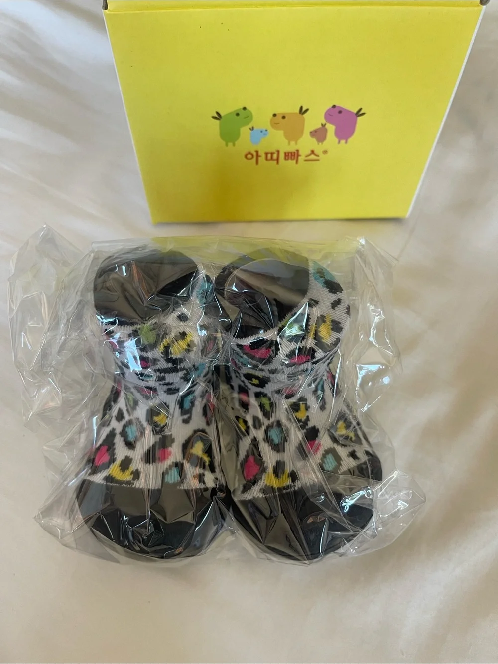 Attipas Happy Walk Kids Leopard Print Sock Shoes Made in‎ Japan NEW